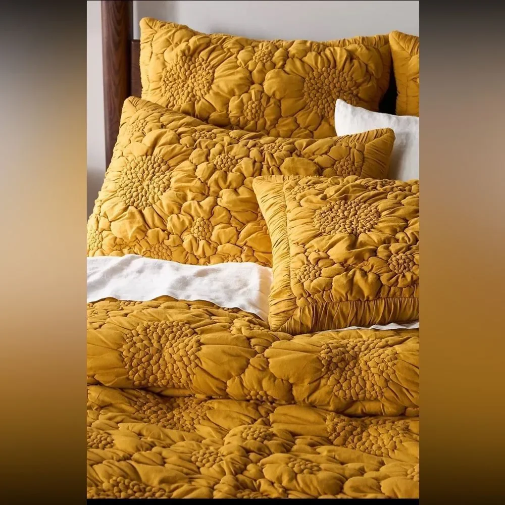 Anthropologie Dahlia Cotton Jersey Floral Quilt